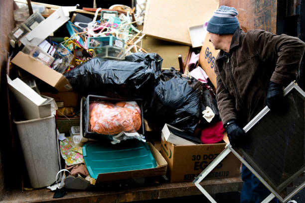 Best Property Management Cleanouts  in Magnolia, OH